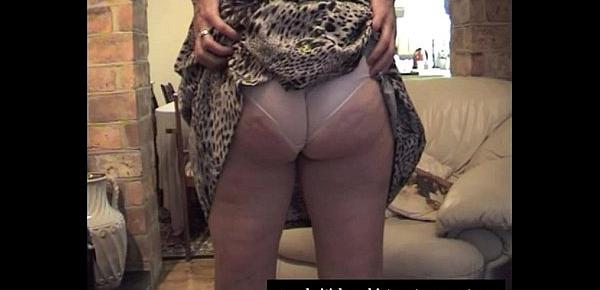  British first time granny shows her lovely ass